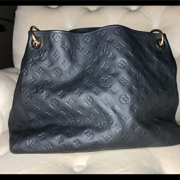 ♥️SOLD♥️ Louis Vuitton Artsy MM Infini Black - Picture 2 of 8